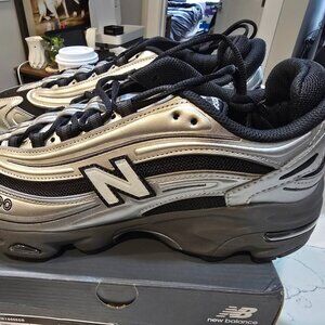 New Balance 1000 Black Silver Metallic M1000EGR Mens Size 12 SNEAKERS SHOES